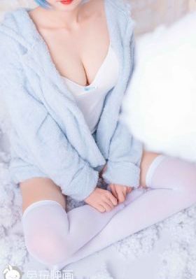 年轻女友_老版国语字幕
